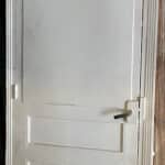 Menuiserie porte en bois avec dormant